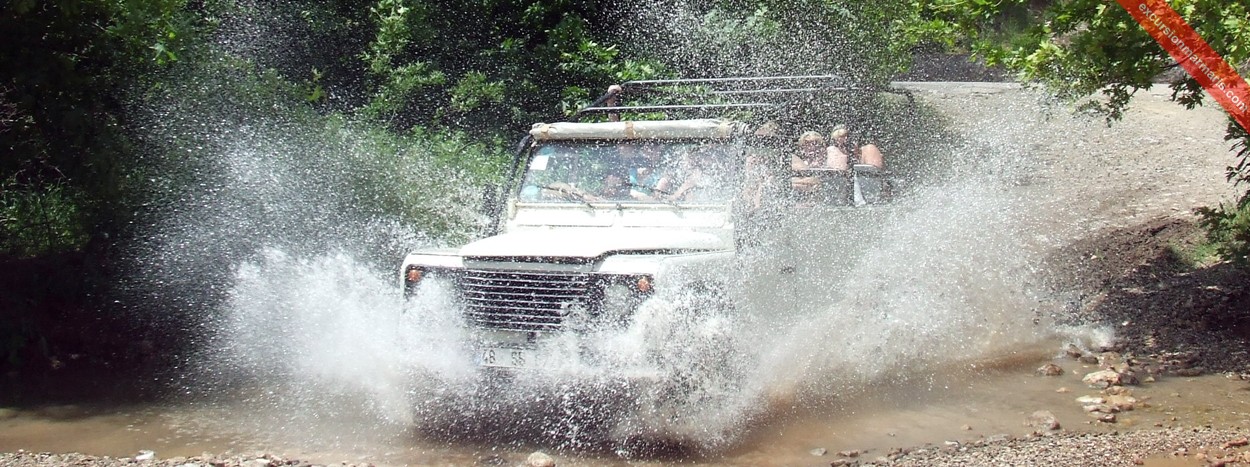 /wp-content/uploads/2012/09/jeep-safari.jpg